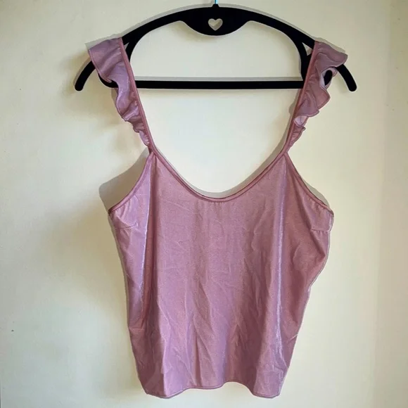 Victoria’s Secret Cropped Cami - Picture 1 of 4